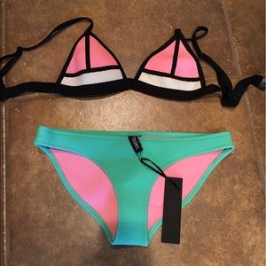 Triangl Bikini