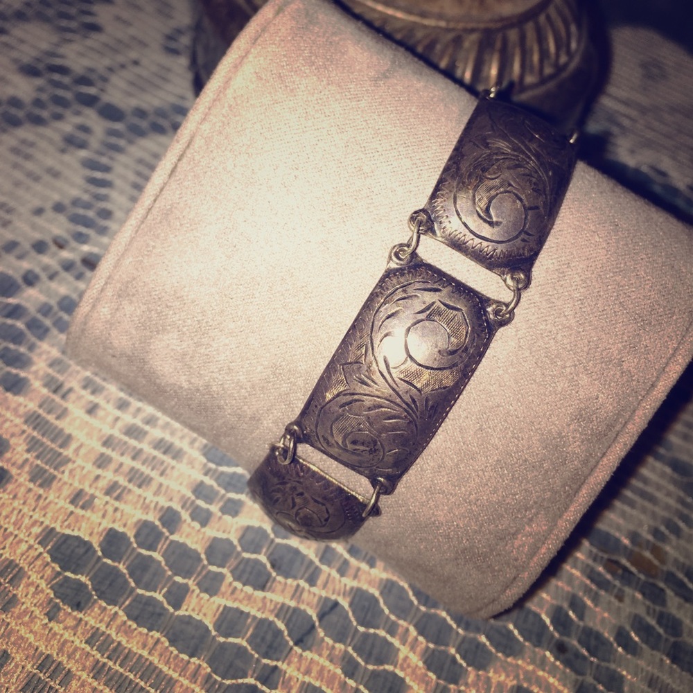 Sterling silver antique bracelet