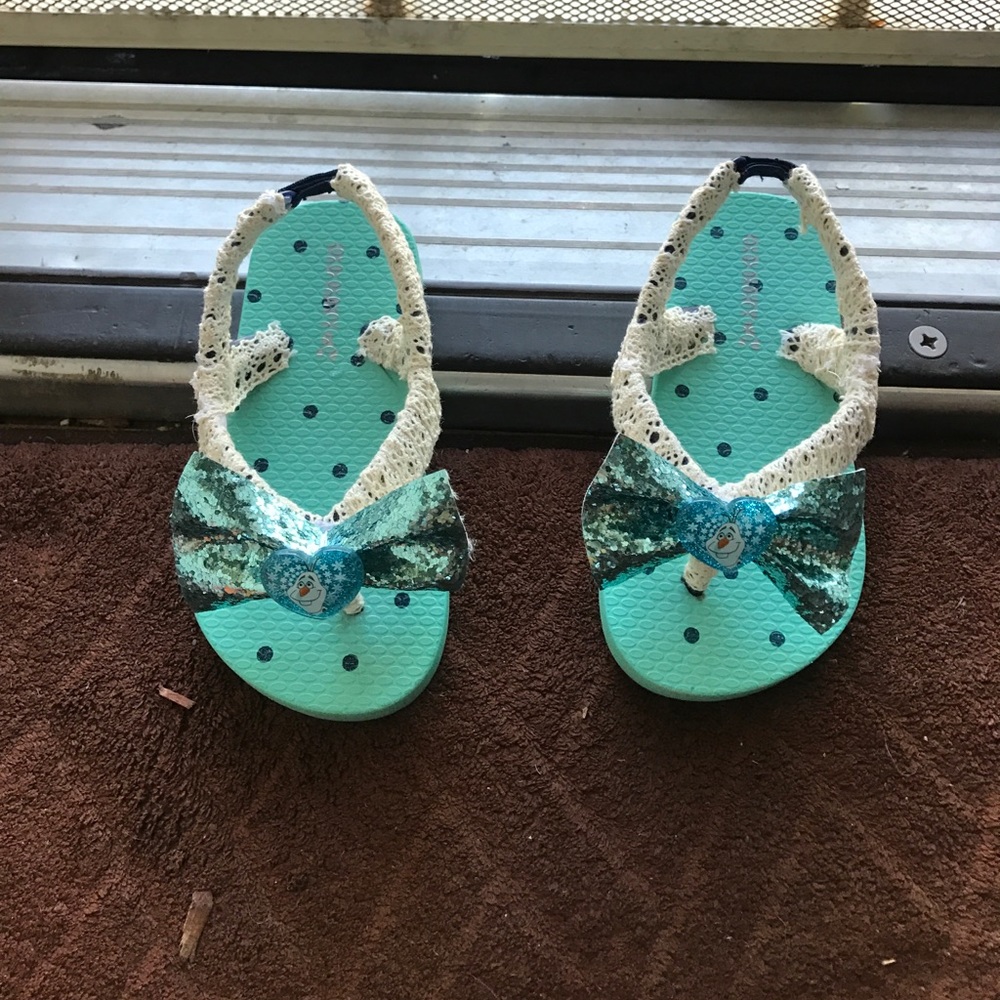Little girls sandals and women sandals - Picture 1 of 4