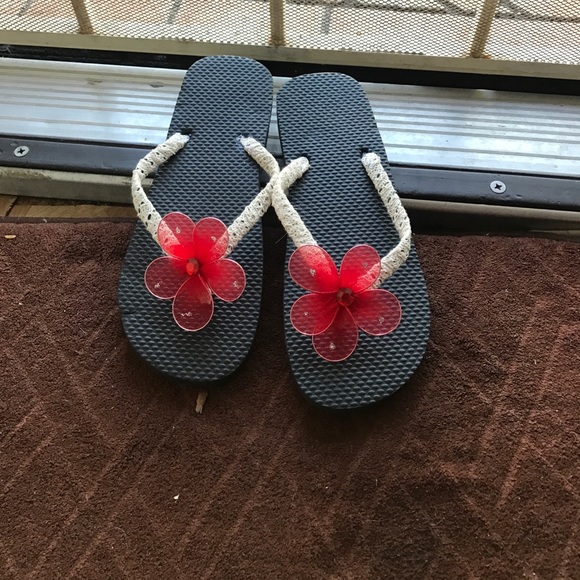 Little girls sandals and women sandals - Picture 3 of 4