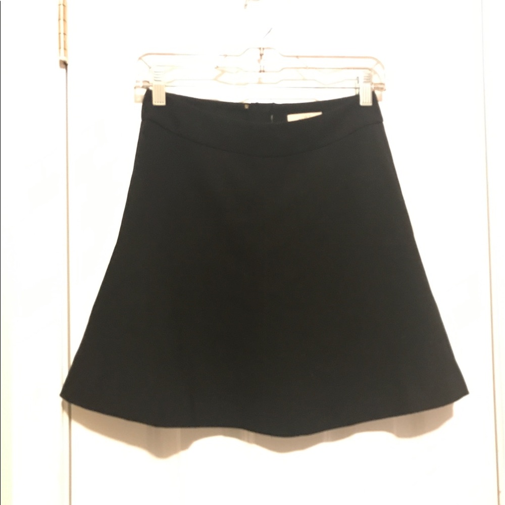 BLACK SKATER SKIRT