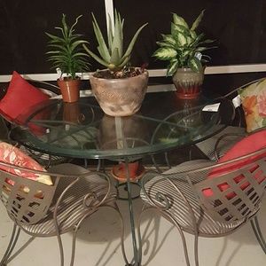 Meet your Posher, Dalia