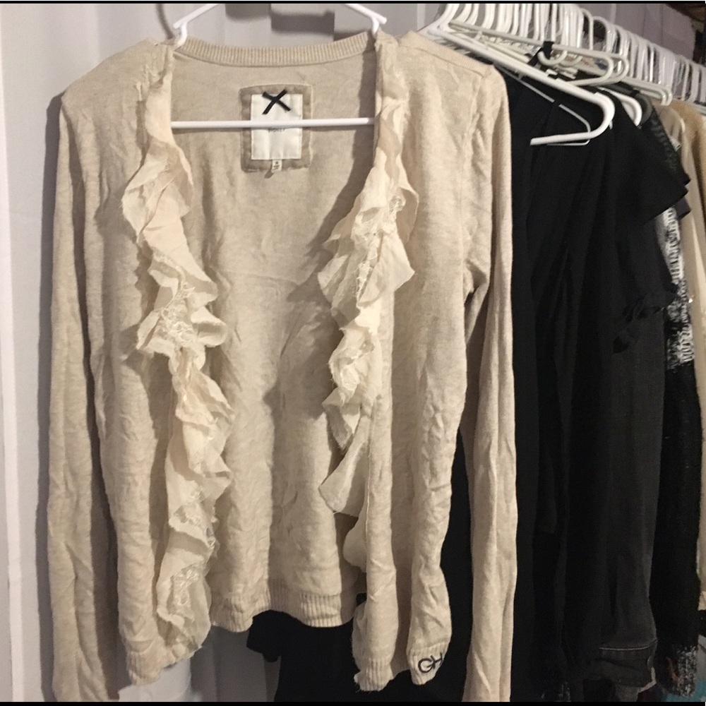 Tan gilly hicks sweater