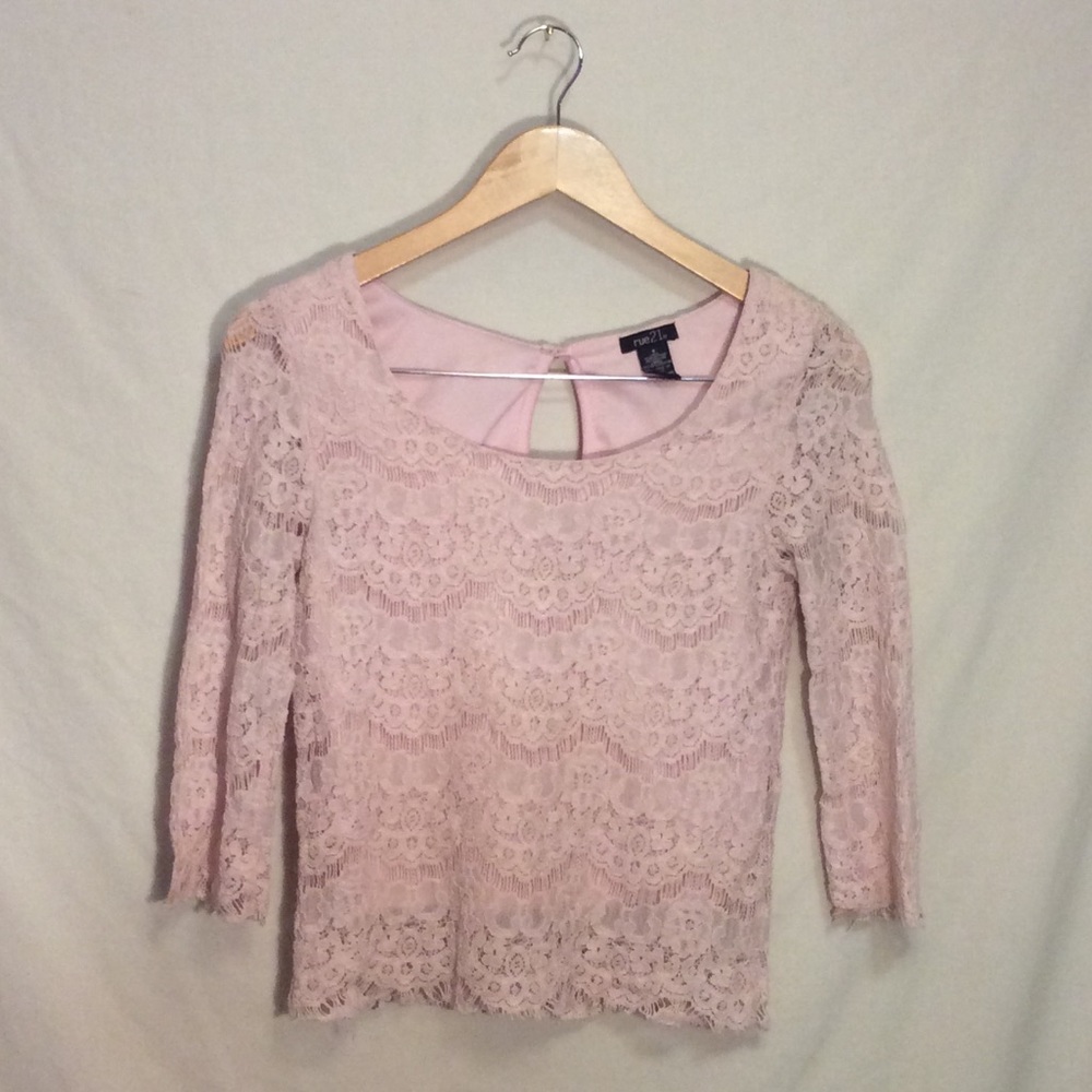 Lace 3/4 Sleeve Top