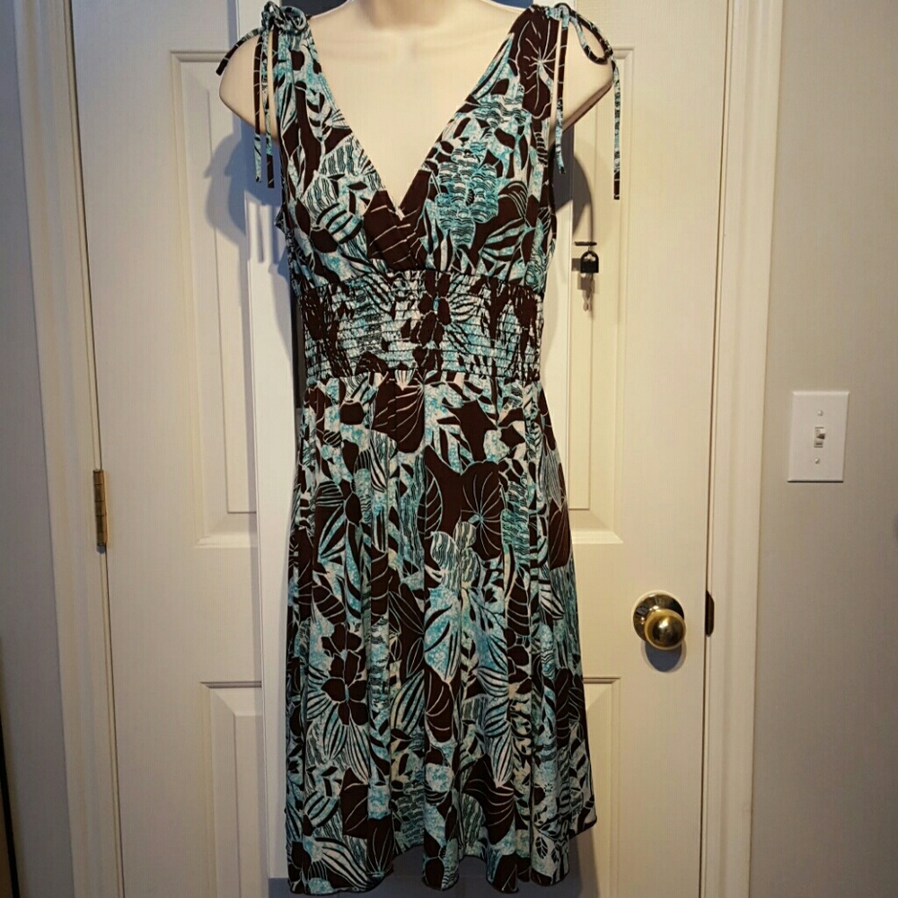 Speechless summer dress size medium
