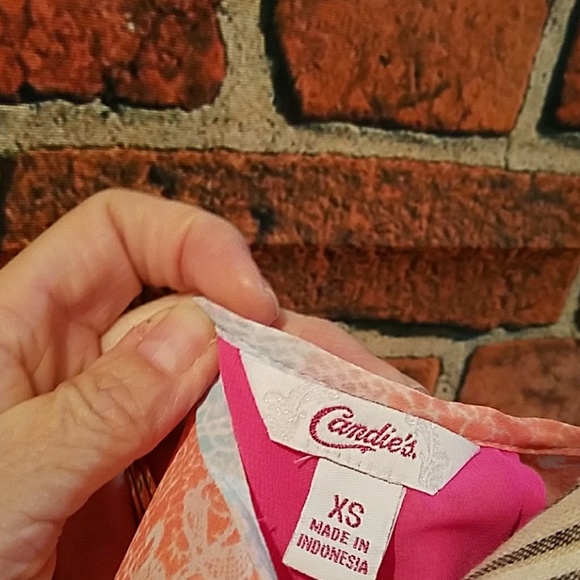 Candies variegated lace look sleeveless top - Picture 4 of 5