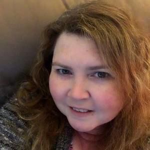 Meet your Posher, Becky