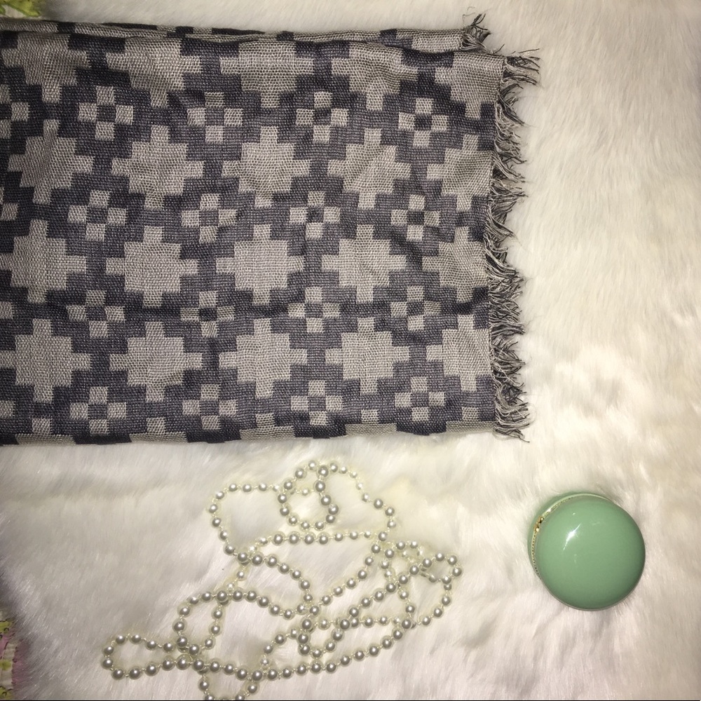 Charlotte Russe Infinity Scarf