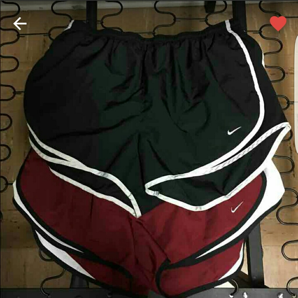 **SOLD on ♏**Nike running shorts XL