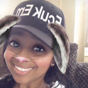 Meet your Posher, Bri