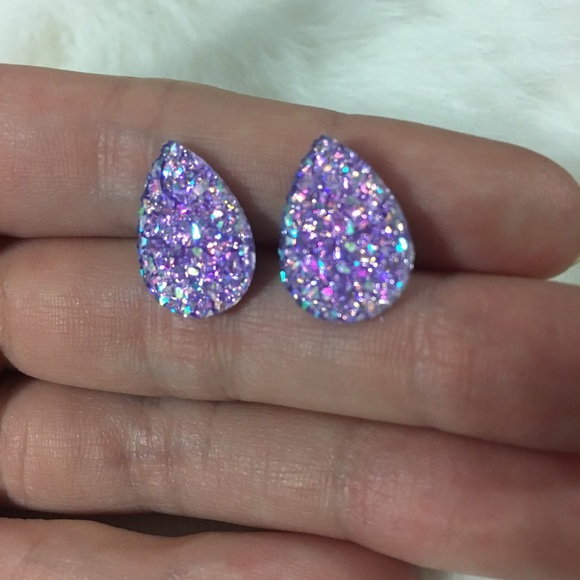 🌺3 for $12 handmade Druzzy earrings - Picture 2 of 2