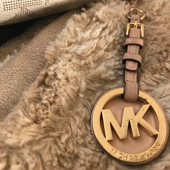 Michael Kors crossbody bag! - Picture 5 of 5