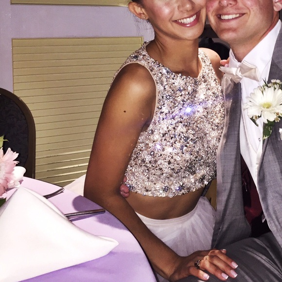 prom/formal dress - Picture 5 of 8