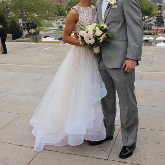 prom/formal dress - Picture 6 of 8