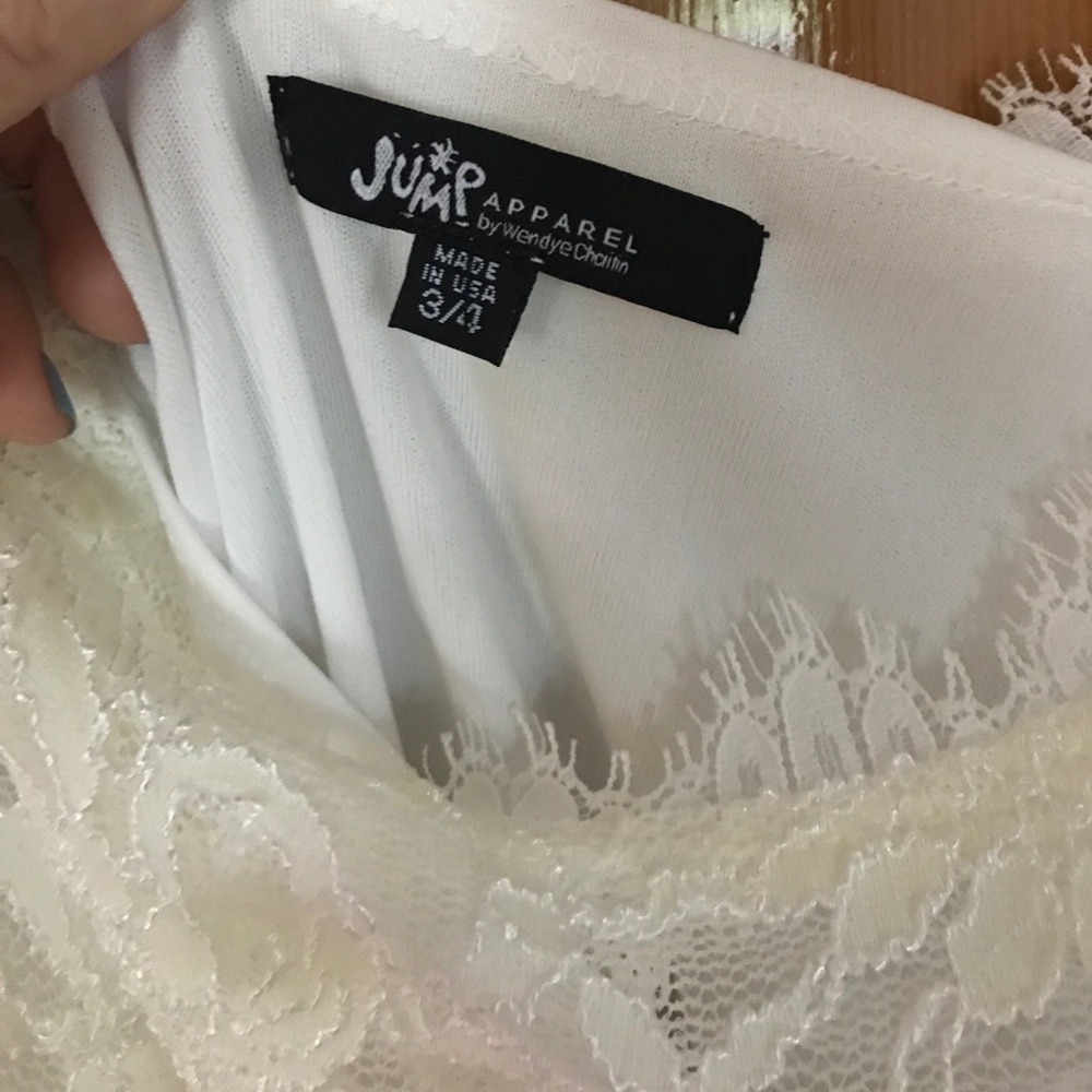 White lace body con dress - Picture 4 of 4