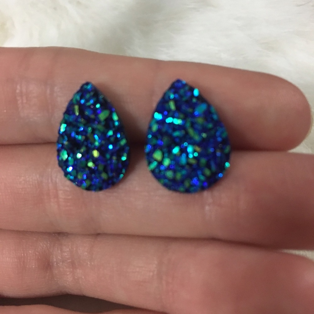 🌺3 for $15  handmade Druzzy earrings - Picture 2 of 2