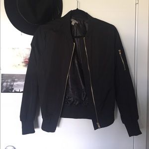 Bomber jacket