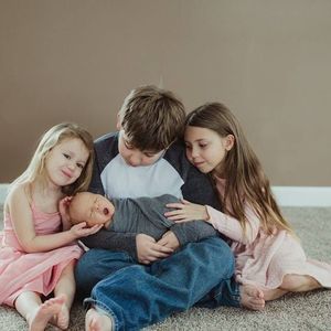 Meet your Posher, Sheila