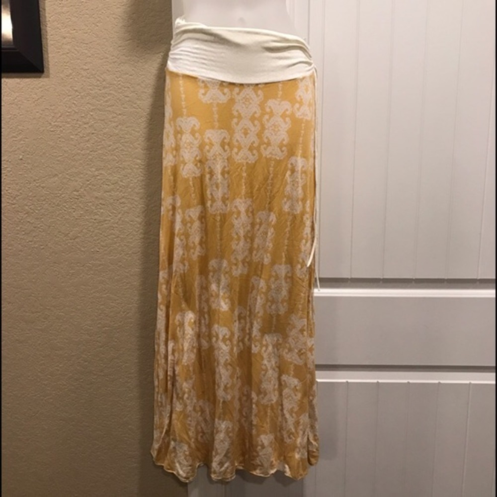 Anthropologie maxi skirt