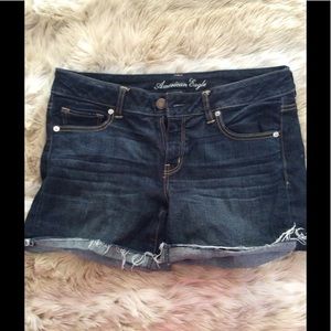 Size 14 dark wash American Eagle shorts - stretch