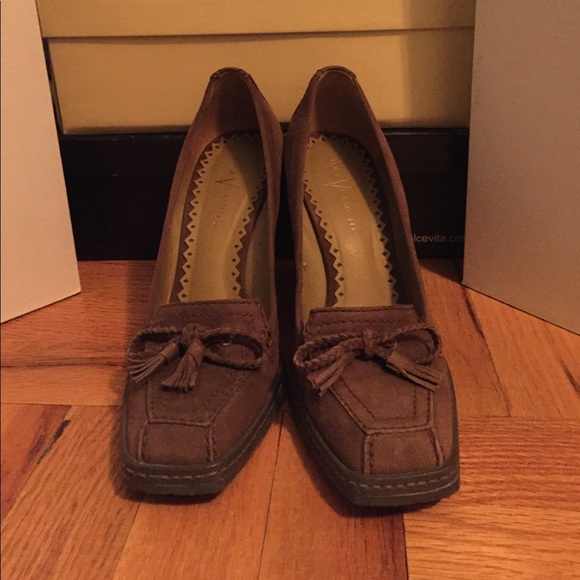 Vince Camuto wedges - Picture 3 of 8