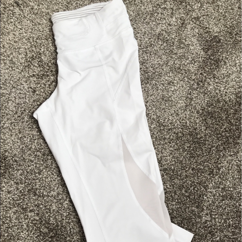 LOLE  XS WHITE cropped leggings