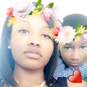 Meet your Posher, Deja