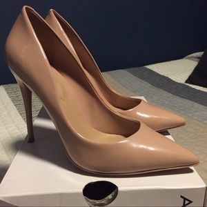 ALDO stiletto high heeled pointy shoe
