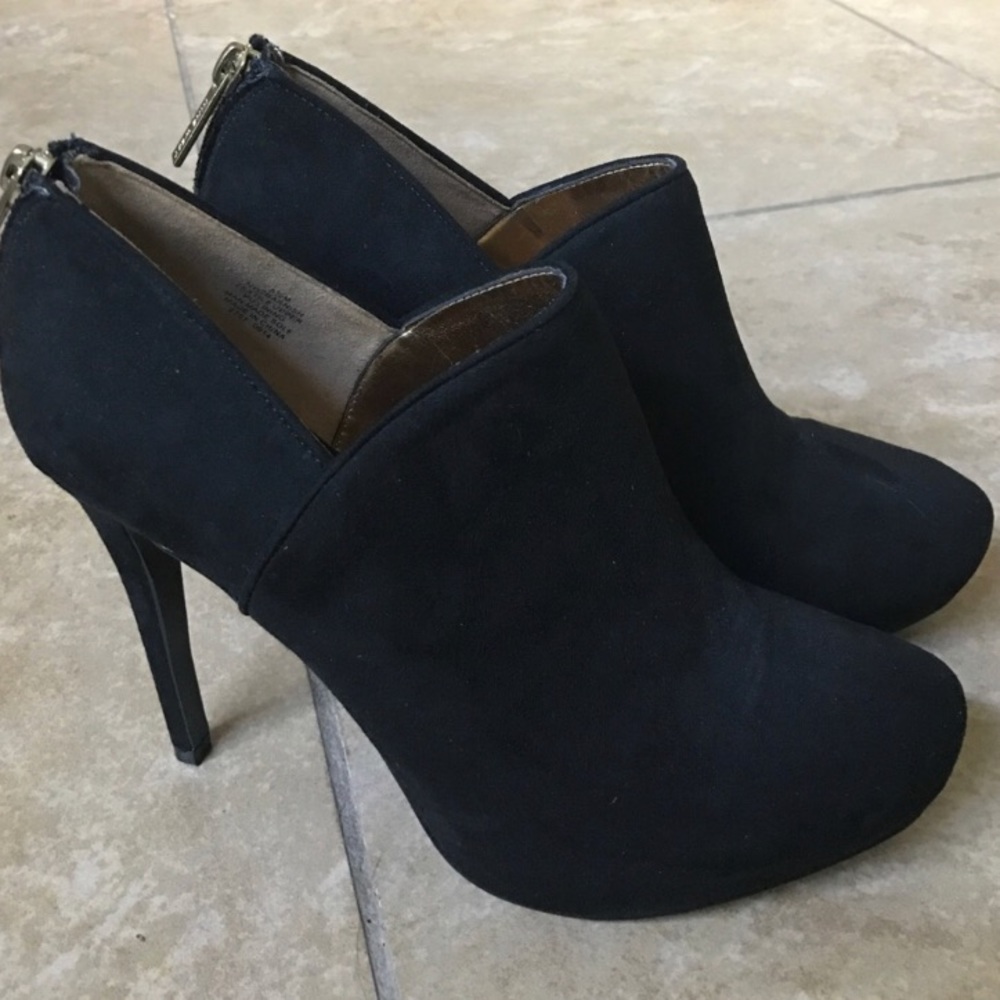 Nine West booties
