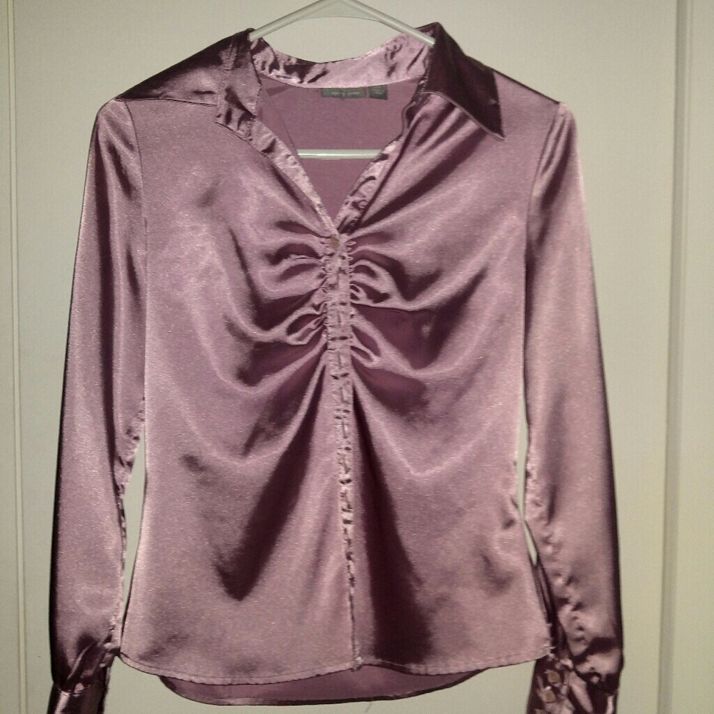 Woman's petite small dress shirt