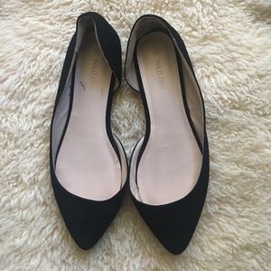 Black pointy toed flats