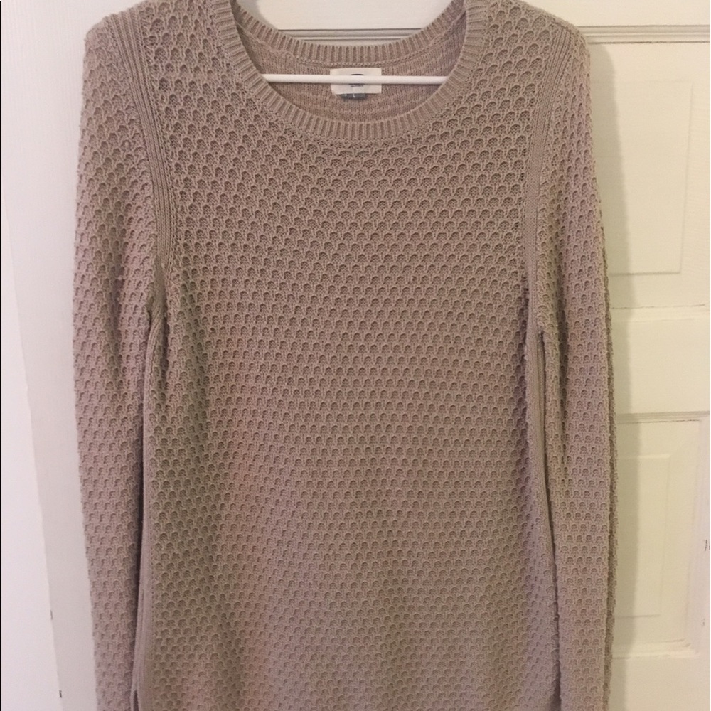Old navy sweater