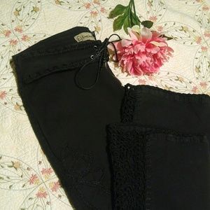 Vintage Crest Crochet Leg Jeans!