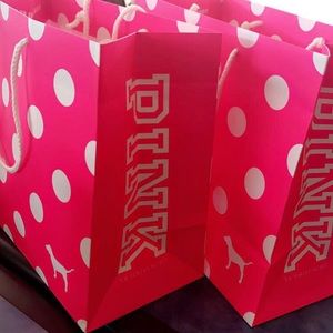 Meet your Posher, Iliana