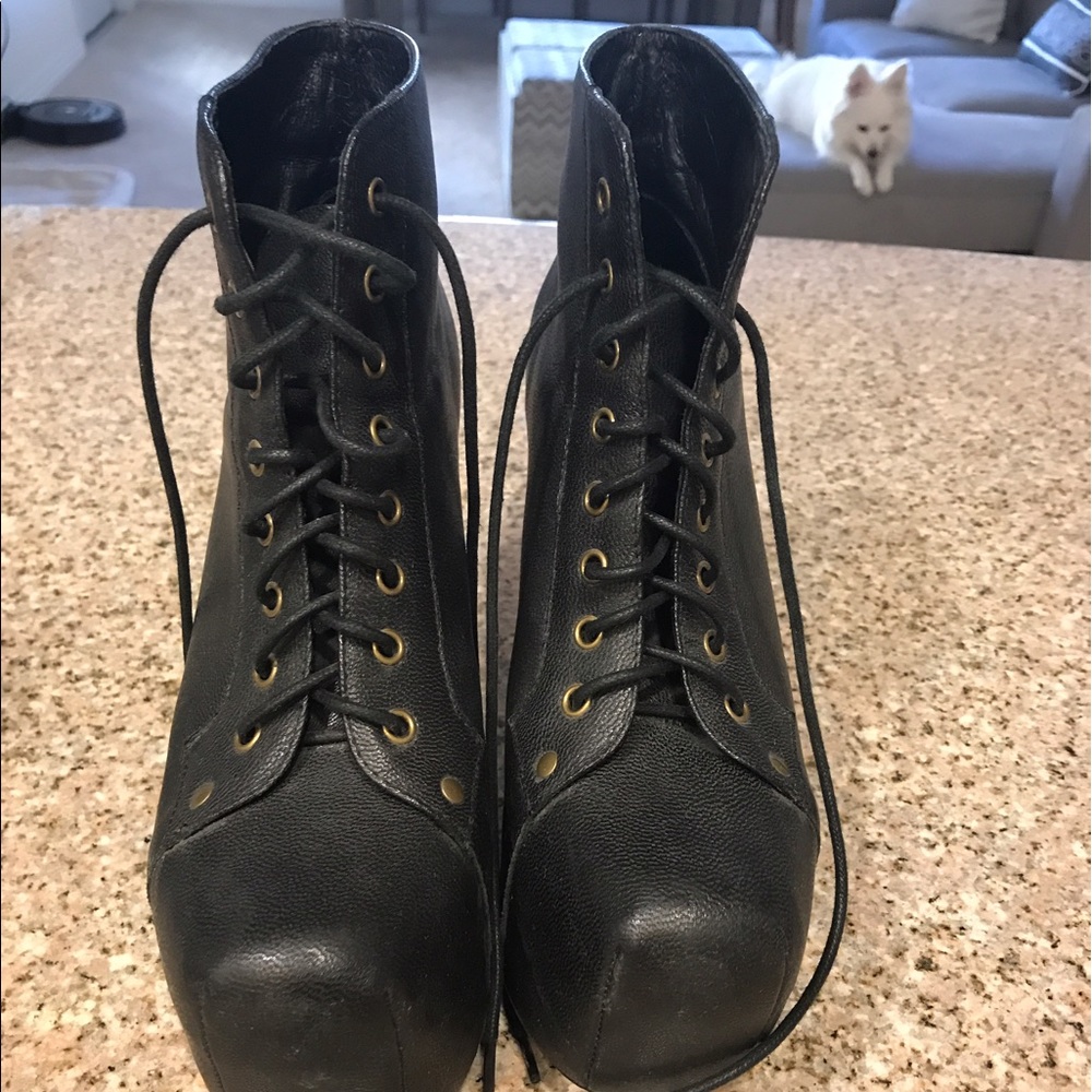 Jeffery Campbell Lita