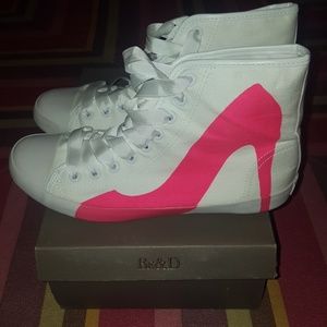 High-top sneaker with high heel graphic!