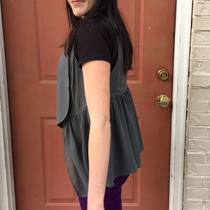 Trendy teal BCBG vest