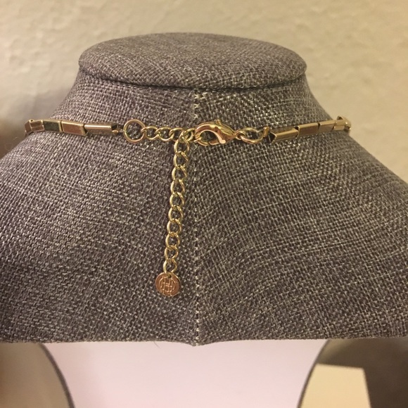 house of harlow | statement necklace - Picture 5 of 6