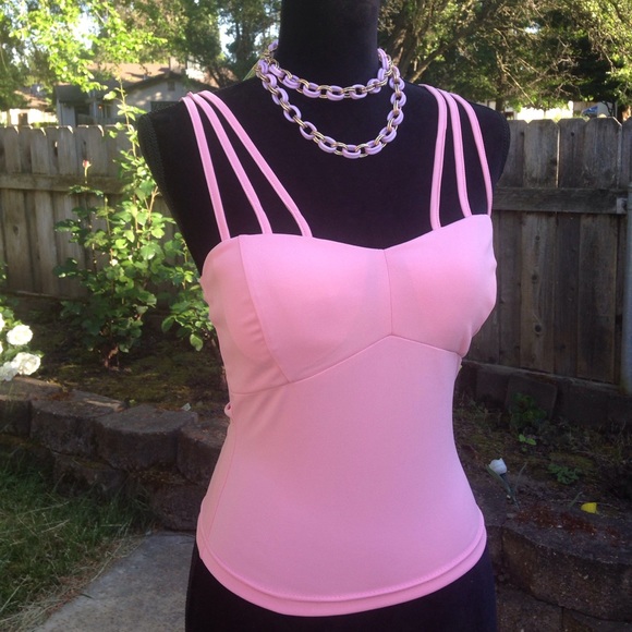 VALENTINE Pink strappy jeweled back top NWT size S - Picture 2 of 8
