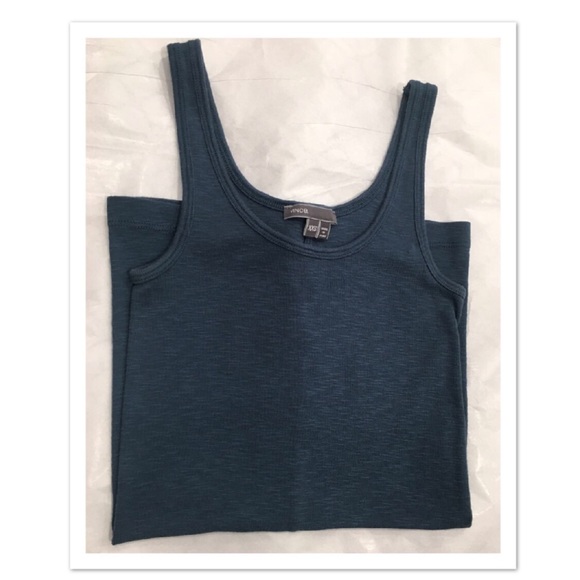 SOLD - VINCE Tank Top - Picture 2 of 5