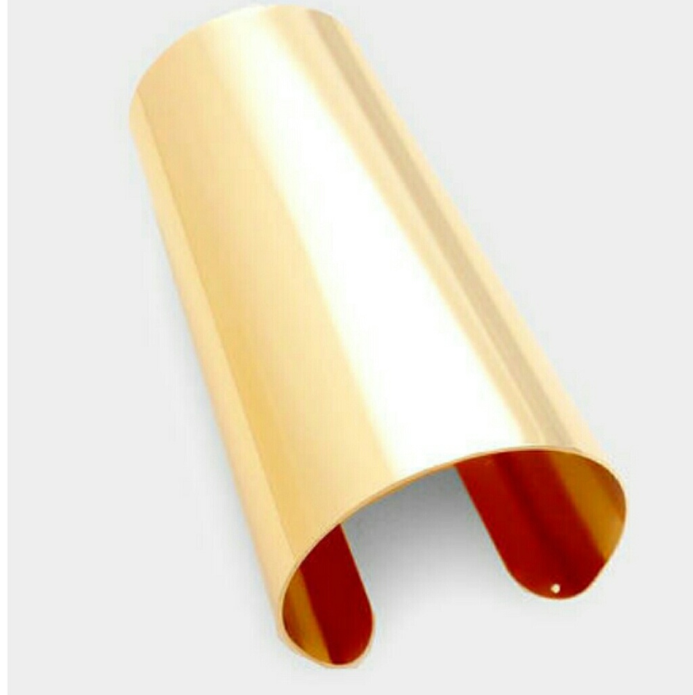 ♥️sale3️⃣/$25♥️ just in GOLD HAND CUFF *ONLY*