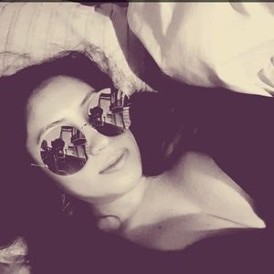 Meet your Posher, Jaezminda