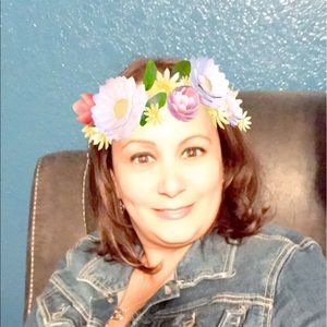 Meet your Posher, Noelia