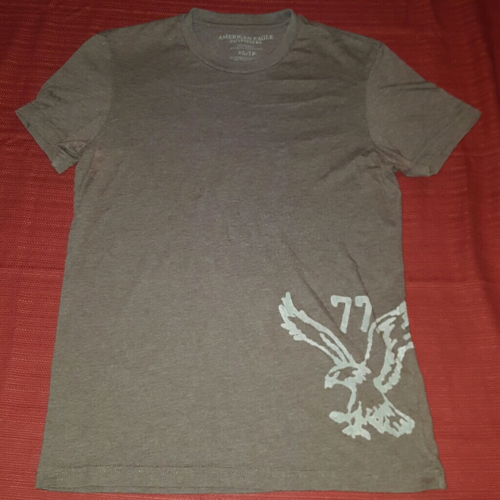 American eagle outfitters brand t-shirt size xs.