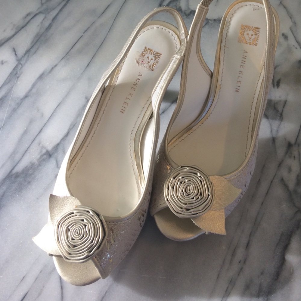Anne Klein Peep-Toe Heels 6M