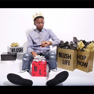 Follow on Instagram: @iamrobertpettway 🤴🏽