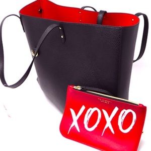 LIMITED EDITIONVictoria secret tote and makeup bag