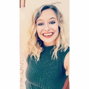 Meet your Posher, Kayla