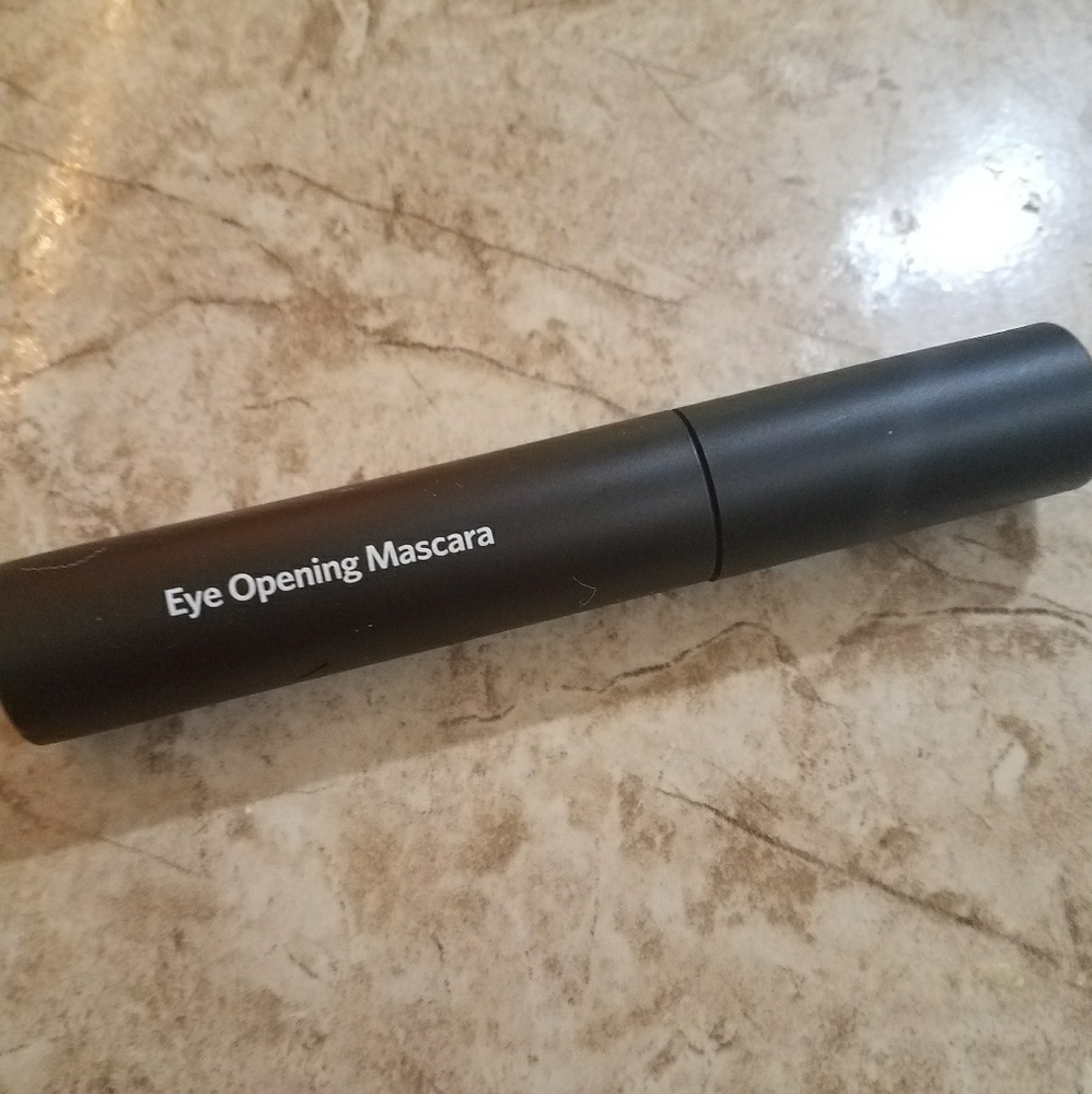 Eye opening mascara from Bobbi Brown