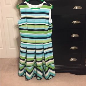 Dress barn Spring/Summer sleeveless dress